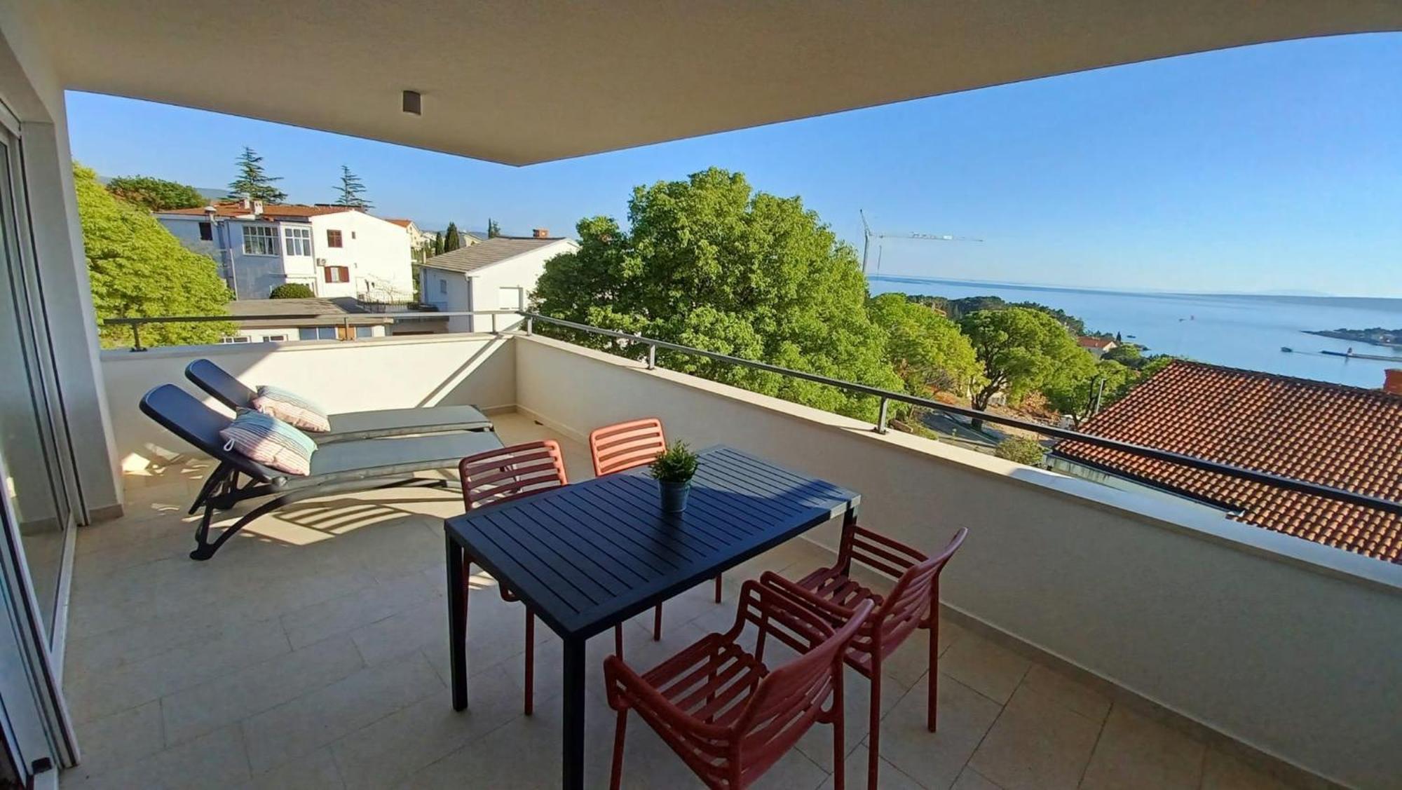 Sea View Apartments Ivana Krk Town Eksteriør bilde