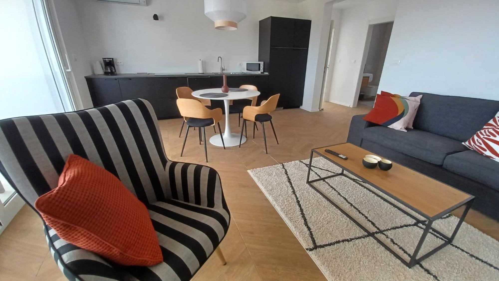 Sea View Apartments Ivana Krk Town Eksteriør bilde
